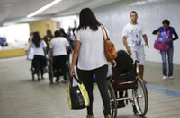 CDH analisa jornada de trabalho especial a empregados com filhos PcD