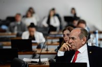 Novo Código Eleitoral: debatedores criticam banimento de contas