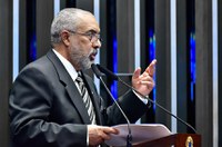 Paim defende redução da jornada de trabalho