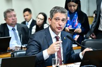 Vai à Câmara projeto que libera mais empréstimos com sobras do FNDCT