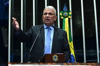 Petecão cobra esclarecimentos sobre atuação do Banco da Amazônia