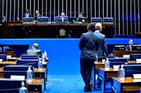 Senado aprova acordo de serviços aéreos entre Brasil e Albânia