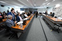 CAS convida ministro Wellington Dias para informar sobre desempenho do MDS