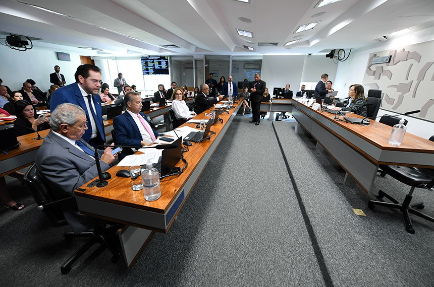 Bancada: 
senador Jayme Campos (União-MT); 
senador Plínio Valério (PSDB-AM); 
senador Rogerio Marinho (PL-RN); 
senadora Zenaide Maia (PSD-RN); 
relator Ad hoc do PL 5.173/2023, senador Paulo Paim (PT-RS) - em pronunciamento.