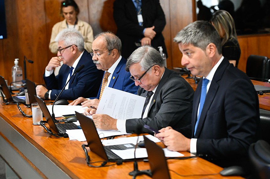 Bancada:
senador Astronauta Marcos Pontes (PL-SP); 
senador Chico Rodrigues (PSB-RR); 
senador Izalci Lucas (PL-DF);
senador Carlos Portinho (PL-RJ).