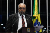 Paim defende atuação da Justiça do Trabalho em processos sobre pejotização