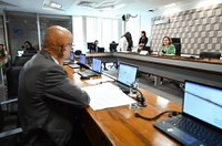 CE aprova criação de cadastro nacional de creches