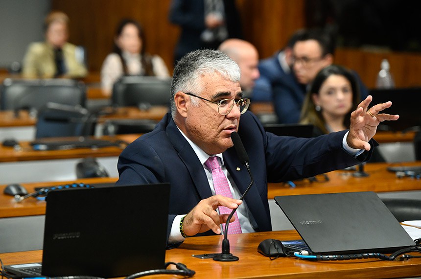 Bancada:
relator da SUG 24/2020, senador Eduardo Girão (Novo-CE), em pronunciamento.