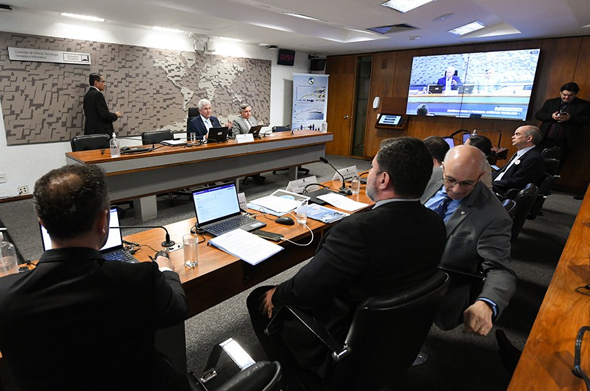 Mesa: 
presidente eventual da CCT, senador Astronauta Marcos Pontes (PL-SP); 
senador Izalci Lucas (PL-DF).