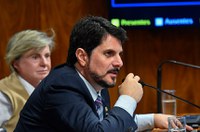 Projeto prevê IA, programação e cibersegurança no ensino médio