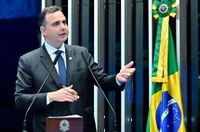 Pacheco defende união política para solucionar dívida dos estados