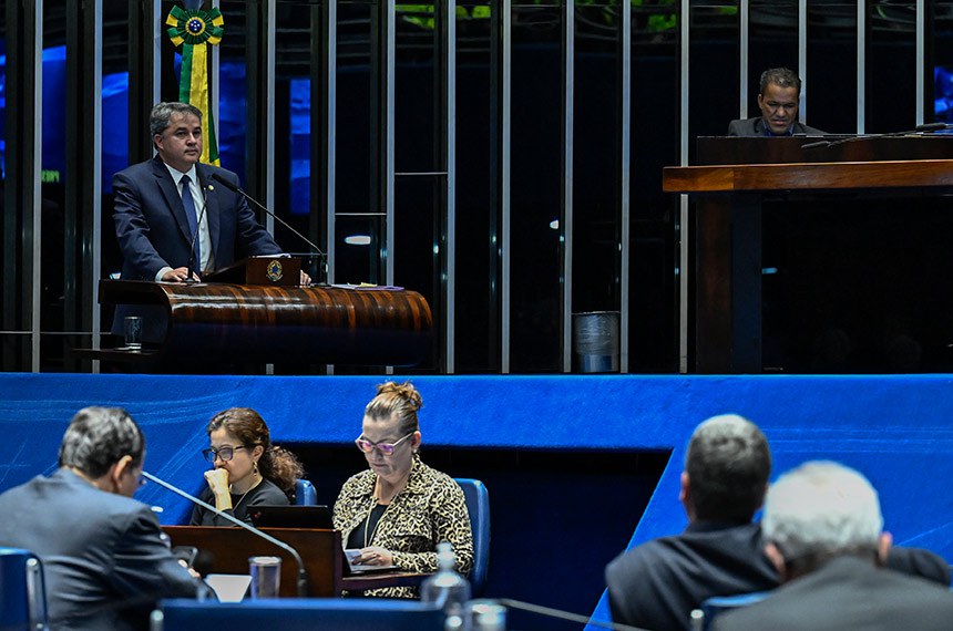 Em discurso, à tribuna, relator da PEC 37/2022, senador Efraim Filho (União-PB).