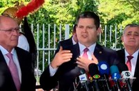 Davi elogia disposição do governo para negociar alternativas para o IOF