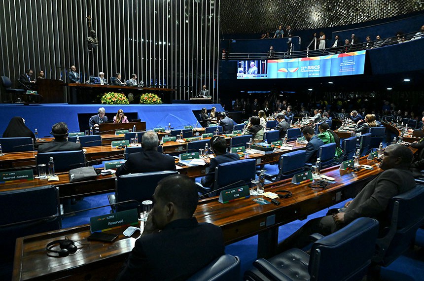Mesa: 
coordenador parlamentar do Brics no Senado Federal, senador Humberto Costa (PT-PE);
presidente do Senado Federal, senador Davi Alcolumbre (União-AP); 
secretário-geral da Mesa do Senado Federal, Danilo Augusto Barboza de Aguiar.