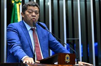 Beto Faro destaca viagem de Lula à França