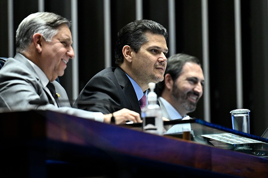 Mesa: 
senador Izalci Lucas (PL-DF);
presidente do Senado Federal, senador Davi Alcolumbre (União-AP); 
secretário-geral da Mesa do Senado Federal, Danilo Augusto Barboza de Aguiar.