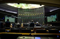 Congresso derruba vetos a oito pontos da LDO; outros 156 itens tem votação adiada