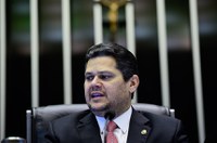 Davi confirma que pedido de CPMI do INSS está na pauta da sessão do Congresso