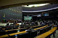 Rejeitados vetos que restringiam benefícios a setores de energia e logística