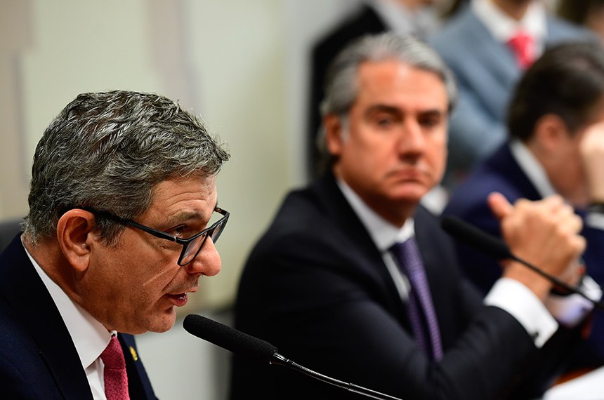 Mesa: 
relator da CMMPV 1292/2025, senador Rogério Carvalho (PT-SE), em pronunciamento; 
presidente da CMMPV 1292/2025, deputado Fernando Monteiro (Republicanos- PE); 
relator-revisor da CMMPV 1292/2025, deputado Giacobo (PL-PR).