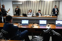 CTFC adia votação da política de governança da administração pública