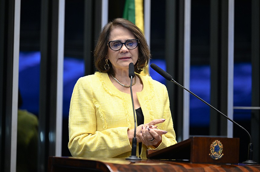 Em discurso, à tribuna, senadora Damares Alves (Republicanos-DF).