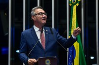 Lucas Barreto critica ação do MPF contra exploração de petróleo na costa do Amapá