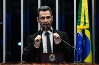 Cleitinho: Ricos não podem ser tratados como bandidos