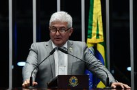 Pontes questiona atuação do STF e alerta para desequilíbrio entre os Poderes