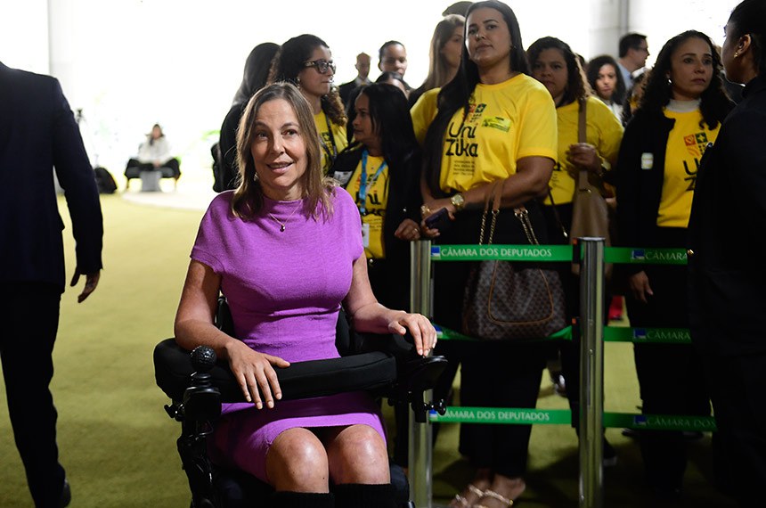 Em destaque, senadora Mara Gabrilli (PSD-SP).