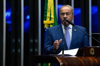 Chico Rodrigues critica tarifaço de Trump e interferência no país