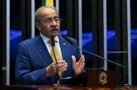 Chico Rodrigues cobra ação do Estado para impedir queda de cobertura vacinal