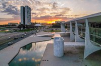 Lula veta aumento do número de deputados federais