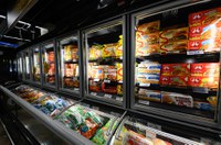 Projeto exige alerta sobre risco de câncer em alimentos ultraprocessados