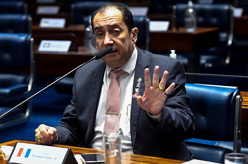 Senador Jorge Kajuru (PSB-GO) em pronunciamento à bancada.