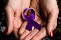 CDH debate Agosto Lilás, mês de combate à violência contra a mulher