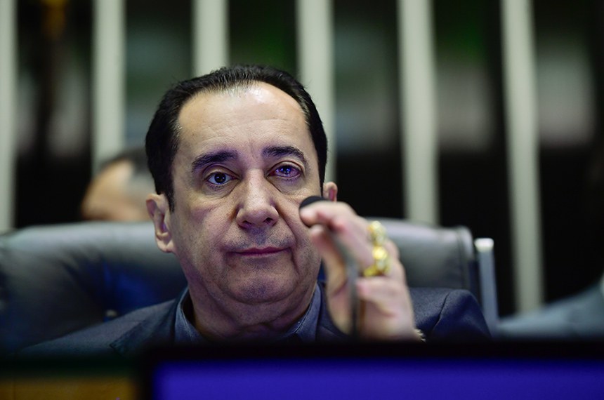 Mesa: 
presidente desta sessão, senador Jorge Kajuru (PSB-GO). 