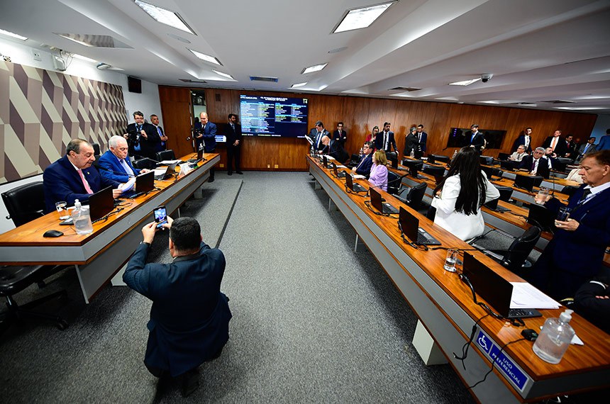 Bancada:
senador Sergio Moro (União-PR); 
senador Esperidião Amin (PP-SC); 
senador Fernando Farias (MDB-AL); 
senadora Zenaide Maia (PSD-RN); 
senadora Eliziane Gama (PSD-MA);
senador Marcelo Castro (MDB-PI).