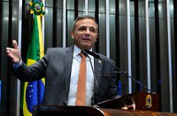 Marcio Bittar cobra explicações sobre entrada de avião russo no Brasil