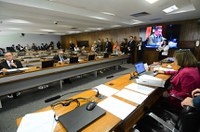 Aumento do tempo de internação de menores infratores avança