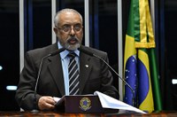 Paim destaca proteção da economia com MP do Plano Brasil Soberano