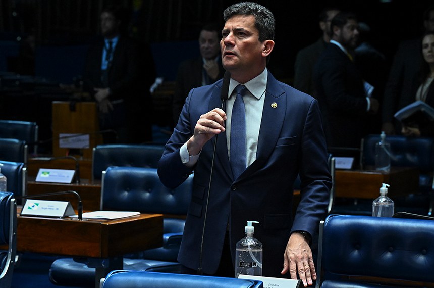 Senador Sergio Moro (União-PR) em pronunciamento à bancada.