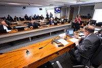 Ciência nas escolas receberá 10% do FNDCT, decide CCT