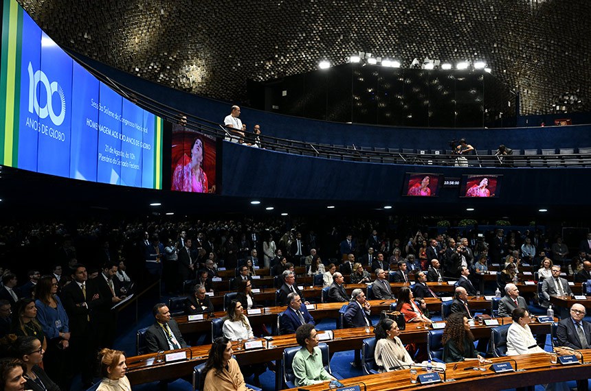 Participam:
atriz Lilia Cabral;
ator Tony Ramos.