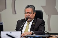 CAS debate criação de exame nacional para médicos nesta quarta