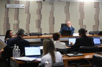 Guarda de pets e revitalização de seringais estão na pauta da CMA