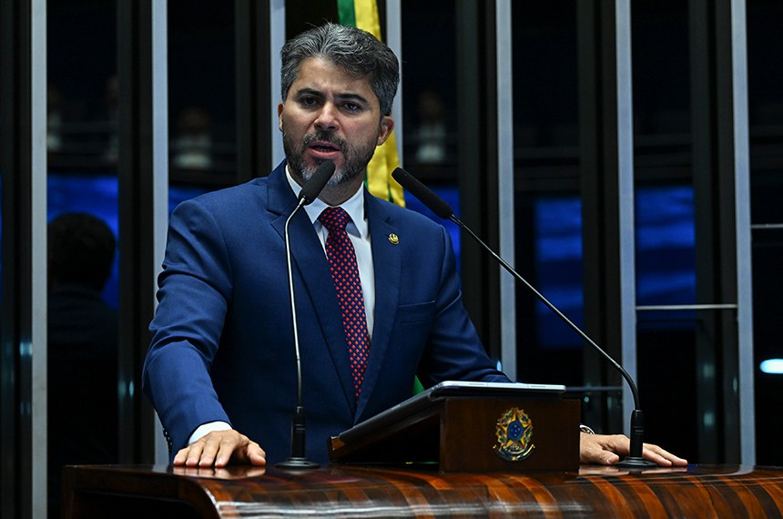 Em discurso, à tribuna, senador Marcos Rogério (PL-RO).