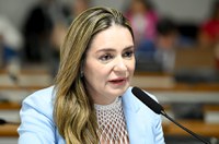 Avança direito a atendimento por médicas para vítima de violência