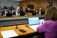 CDH aprova projeto que proíbe 'relativização' do estupro de vulnerável