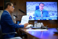 Comissão se reúne para decidir plano de diálogo com EUA